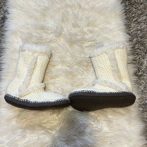Cozy White knit boot slippers